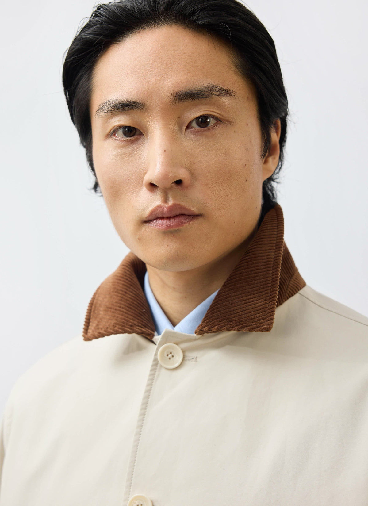 Men's Contrast Collar Long Trench Coat - Cotton - Cream | Percival