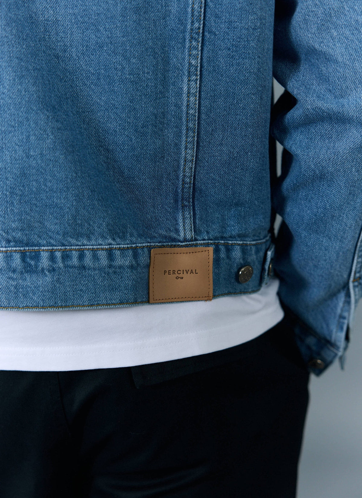 Men's Denim Trucker Jacket - Light Wash Blue | Percival