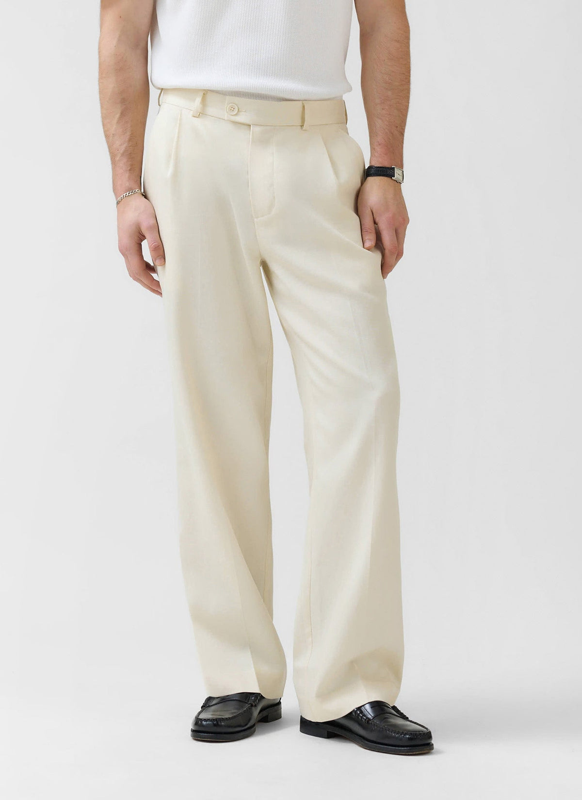 Men's Pleated Trousers - Relaxed Fit - Cream - Lyocell | Percival