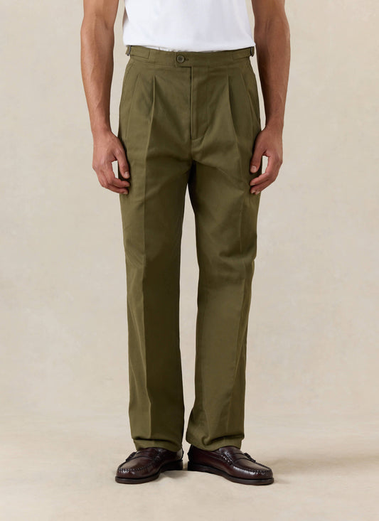 Men's Double Pleated Trousers - Brushed Moleskin - Forest Green | Percival