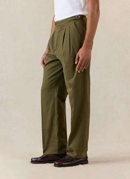 Men's Double Pleated Trousers - Brushed Moleskin - Forest Green | Percival