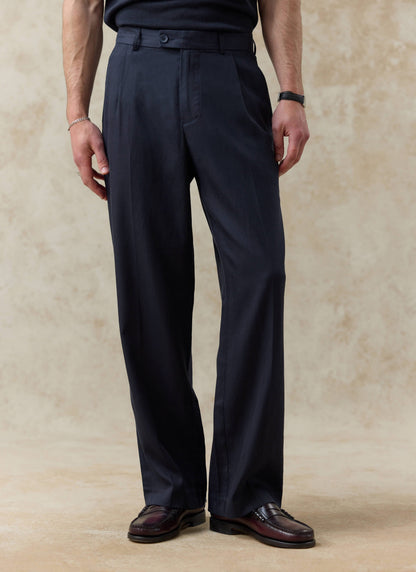 Men's Pleated Trousers - Relaxed Fit - Navy Blue - Lyocell | Percival
