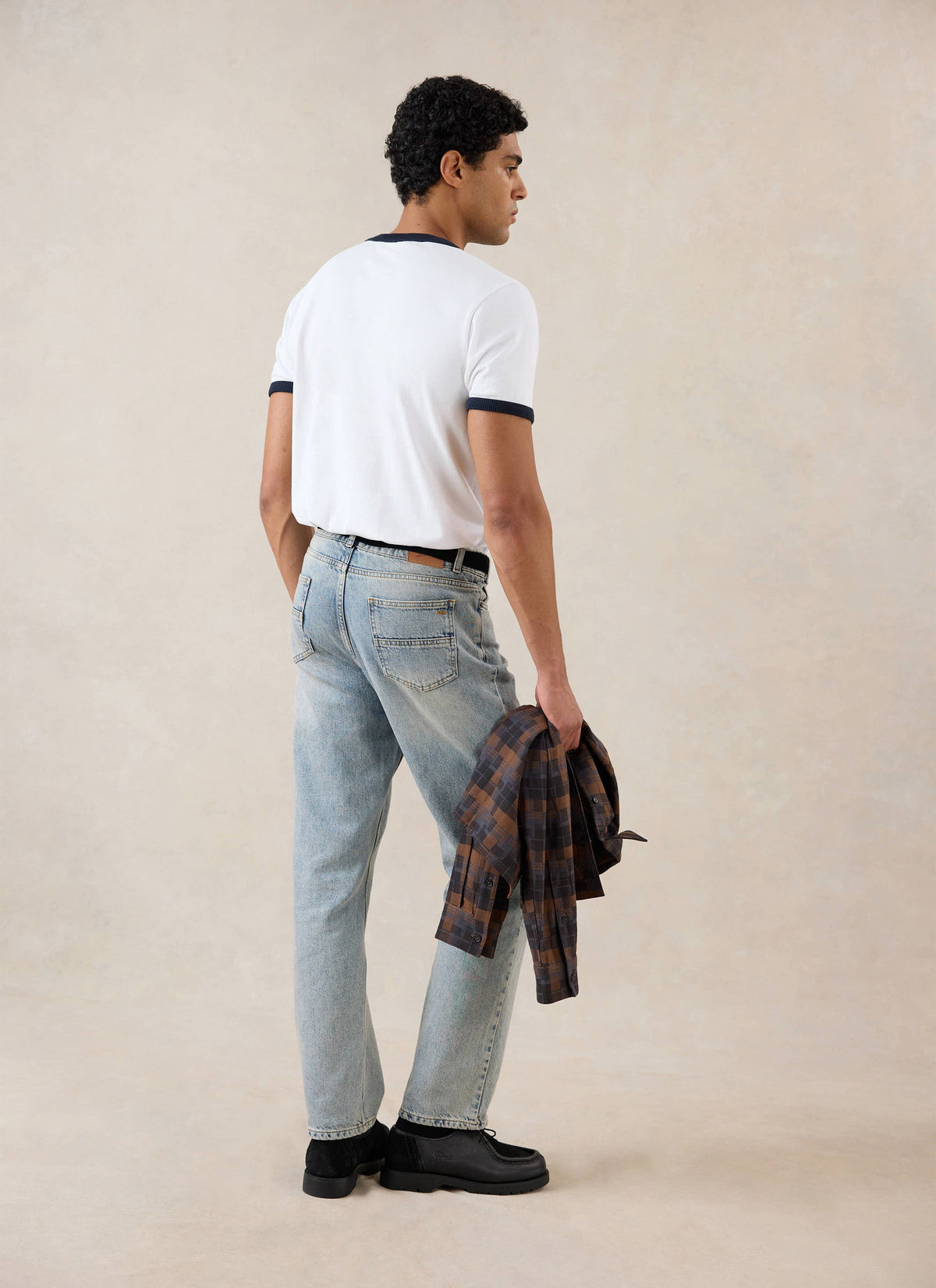 Tucker Ringer T-Shirt - Organic Cotton - White with Navy | Percival