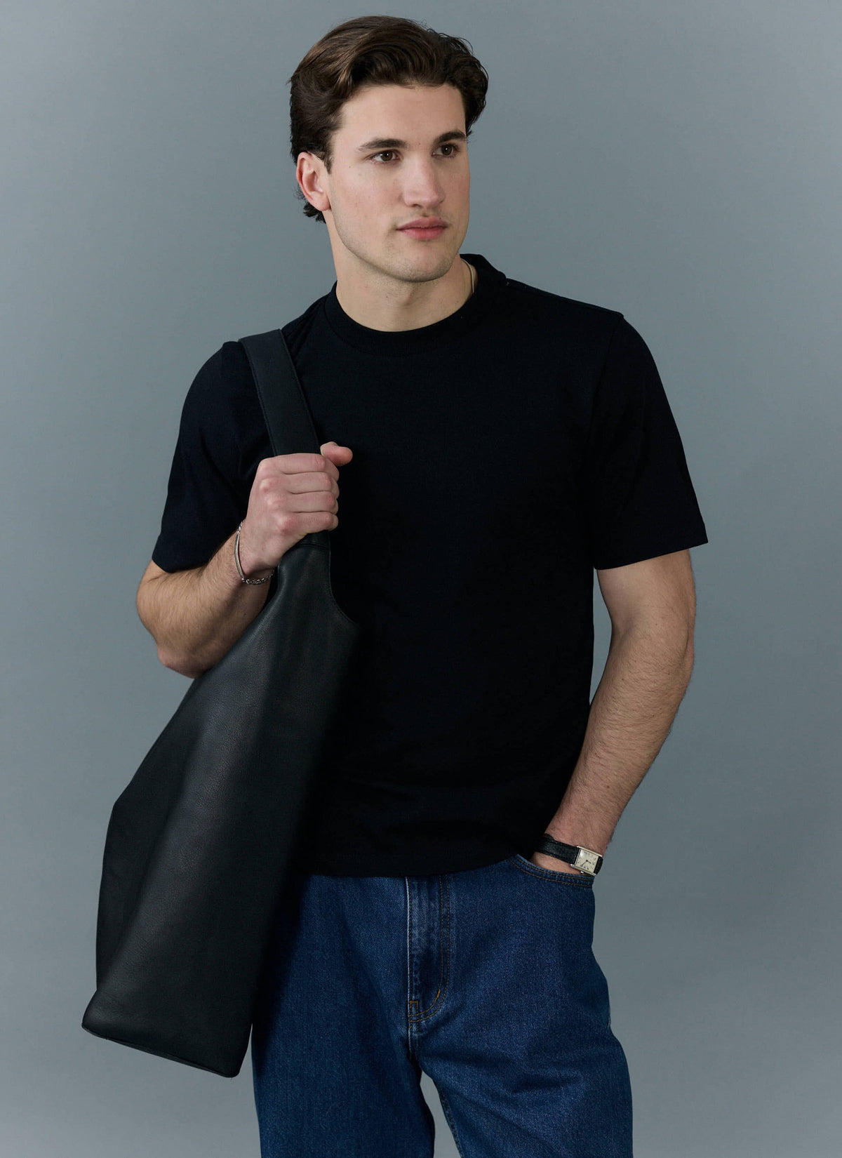 Men's Cropped Plain T Shirt - Heavyweight Cotton - Black | Percival