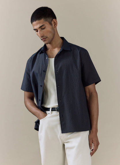 Men's Seersucker Boxy Shirt - Cotton - Navy Stripe | Percival