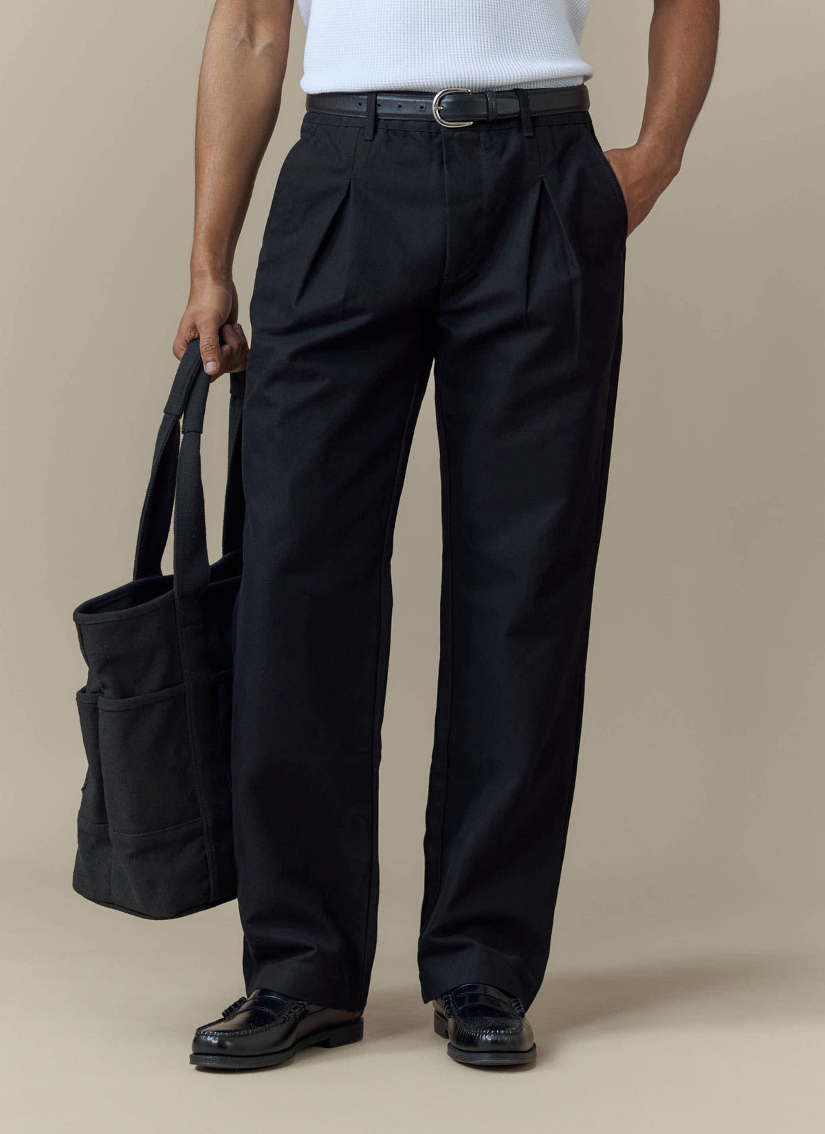Men's Double Pleated Trousers - Seb - Straight Leg - Black | Percival