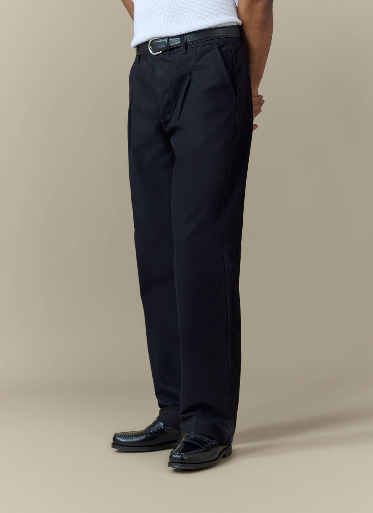 Men's Double Pleated Trousers - Seb - Straight Leg - Black | Percival