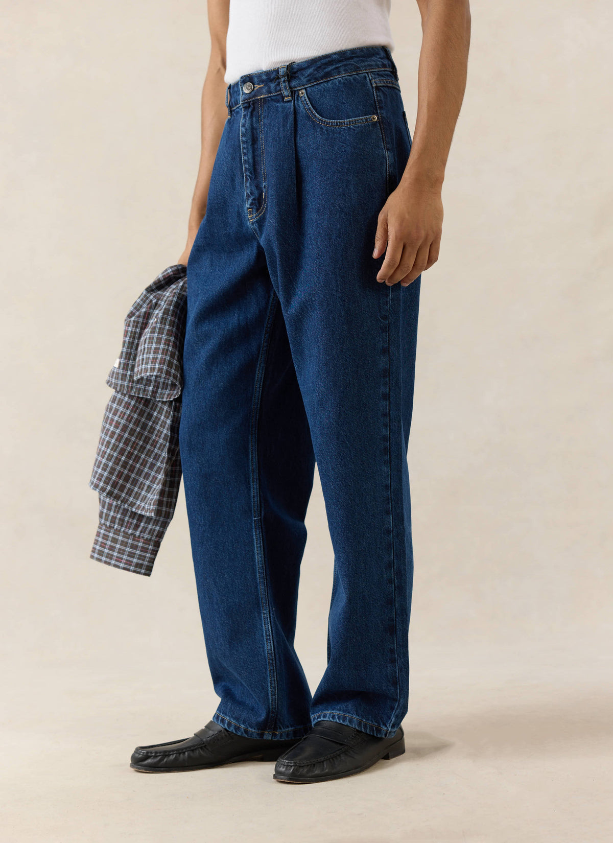 Men's Pleated Denim Jeans - 12oz Mid Wash Blue | Percival