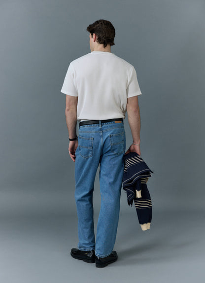 Men's Straight Leg Denim Jeans - BCI Cotton - Light Wash Blue | Percival