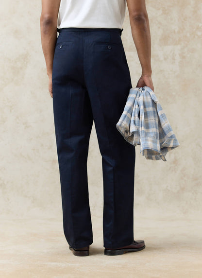Men's Tailored Pleated Trousers - Cotton - Navy Blue | Percival