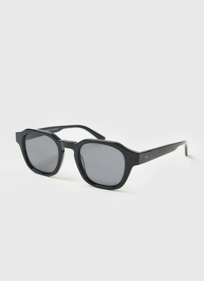 P001-E2 Black Sunglasses - Black Polarized Lenses | Percival