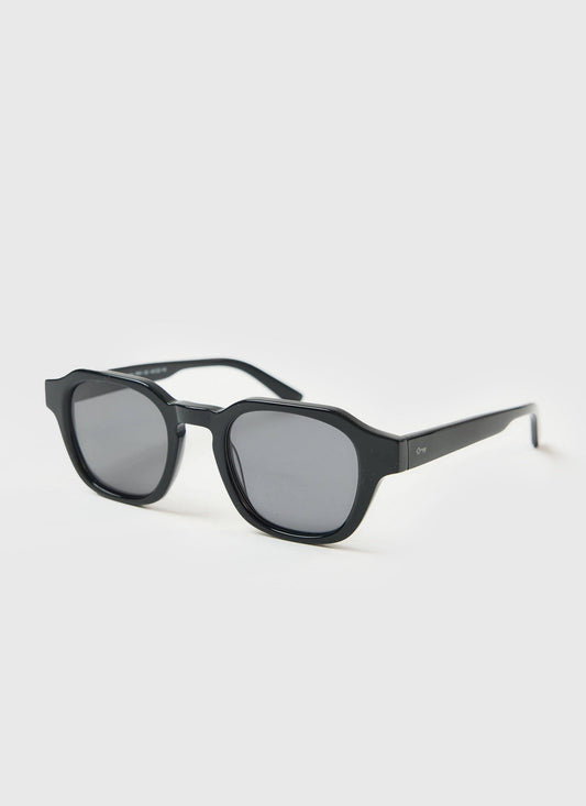 P001-E2 Black Sunglasses - Black Polarized Lenses | Percival