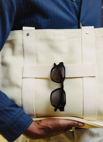 P001-E2 Black Sunglasses - Black Polarized Lenses | Percival