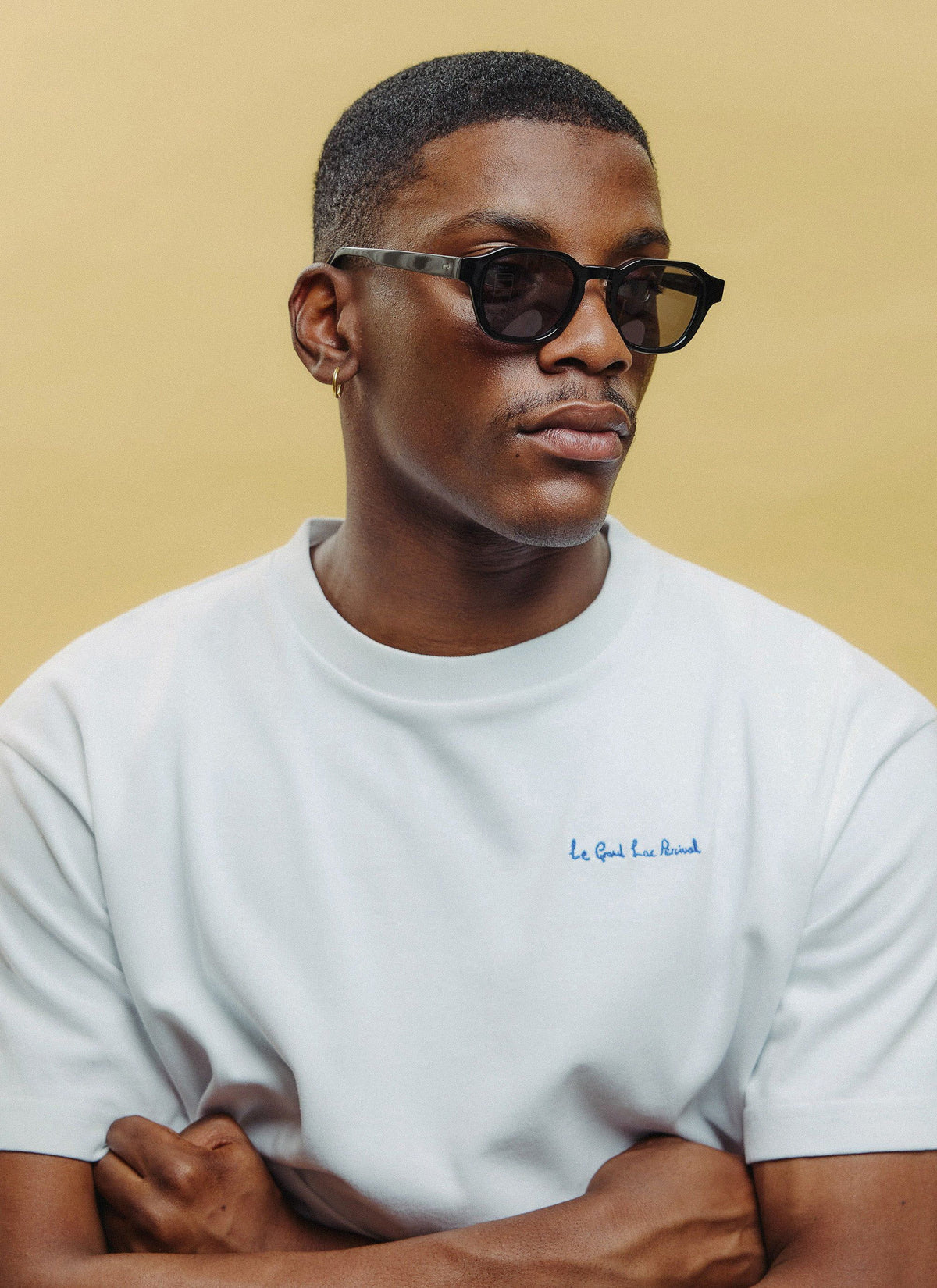 P001-E2 Black Sunglasses - Black Polarized Lenses | Percival